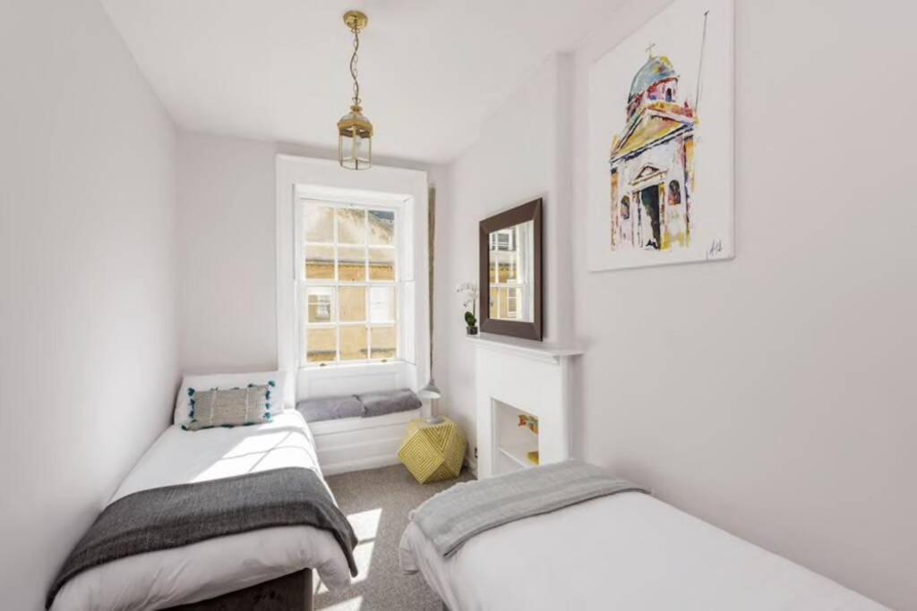 Georgian Apartment Located In The Center Of Bath. 외부 사진